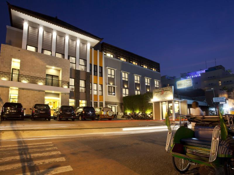Jentra Dagen Hotel Malioboro Джок'якарта Екстер'єр фото