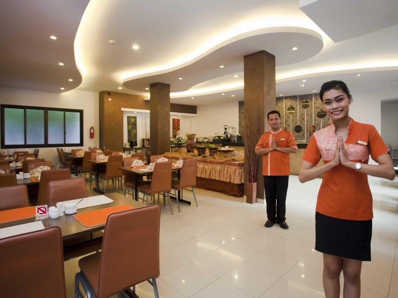 Jentra Dagen Hotel Malioboro Джок'якарта Екстер'єр фото